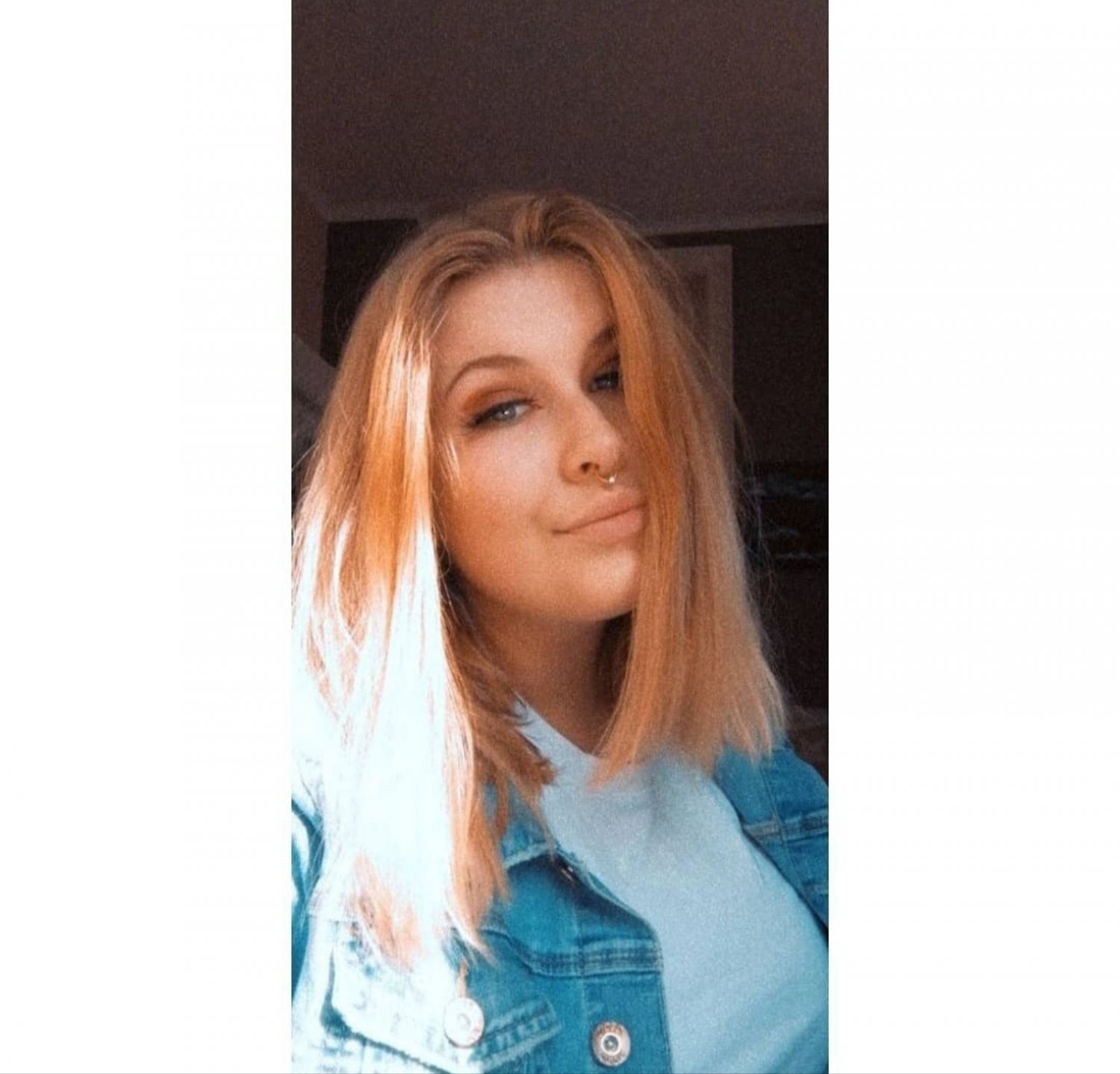 Dumb German webslut Leonie Pogl showing off #UGOa5xUS