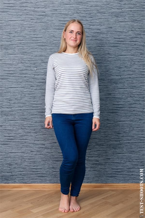 Maria K amateur milf poses naked first time in casting #e90yU59p