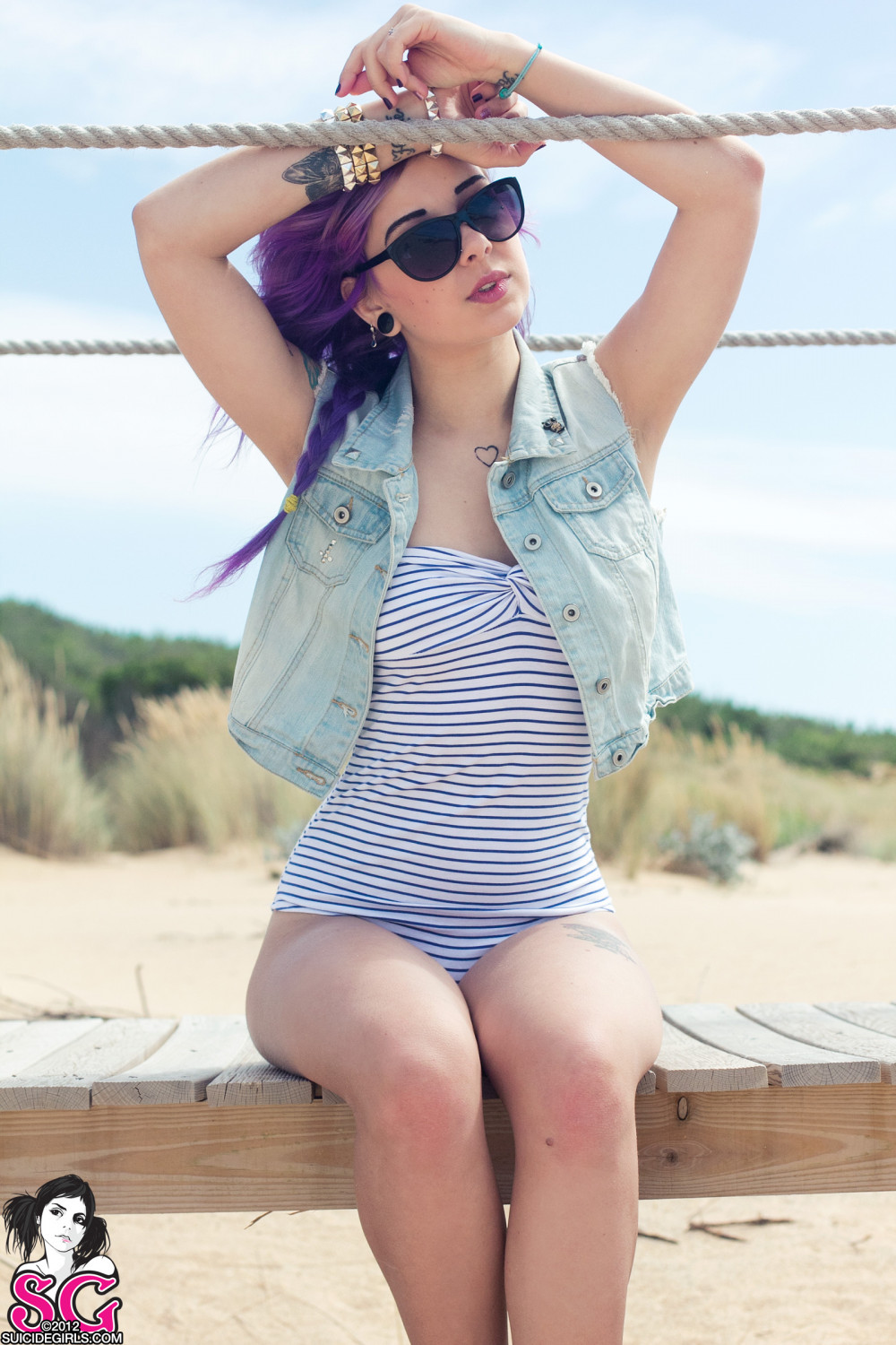 Suicide Girls - Plum - Lost in the Wind #KVCQPyu7