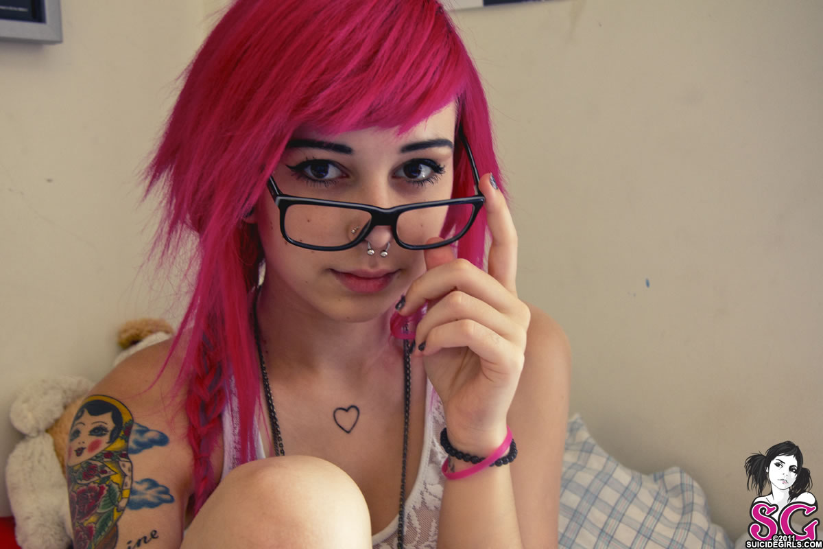 Suicide Girls - Plum - Sweet Morning #NbFccELZ