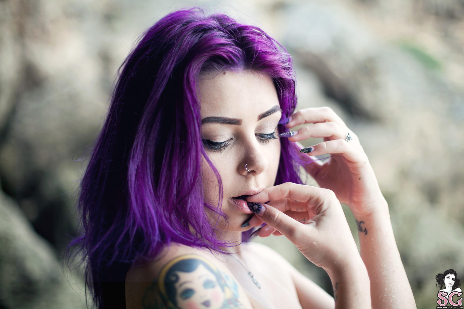 Suicide Girls - Plum - Winterfell #0RNBo2op